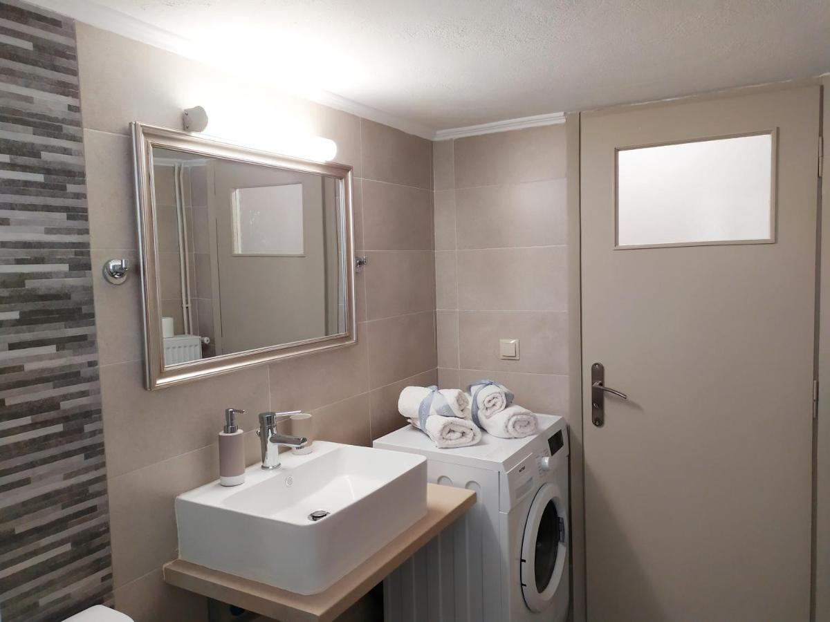 Nafplio City Apartments ภายนอก รูปภาพ